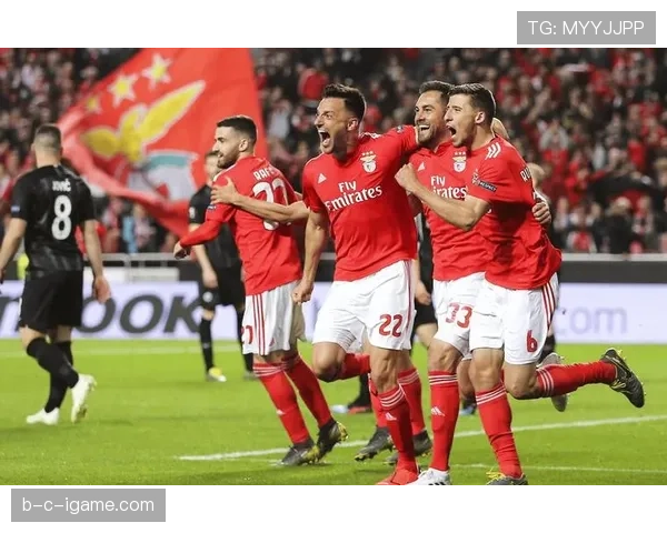 本菲卡控球制胜,战术创新再创佳绩引关注 本菲卡控球制胜,战术创新再创佳绩引关注