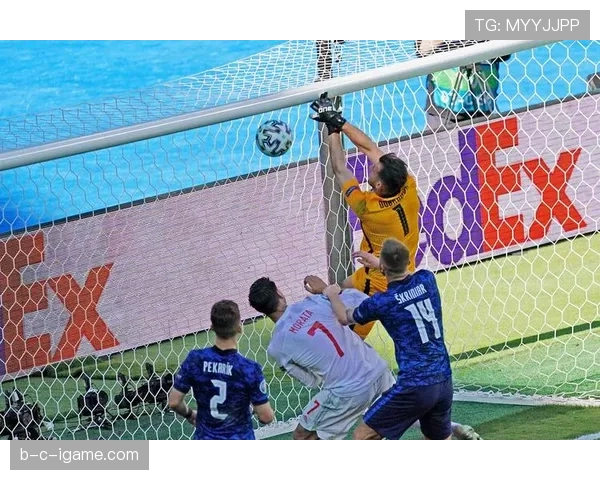 奥布拉克与特尔施特根上演巅峰对决，诠释当今足坛门将最高水准