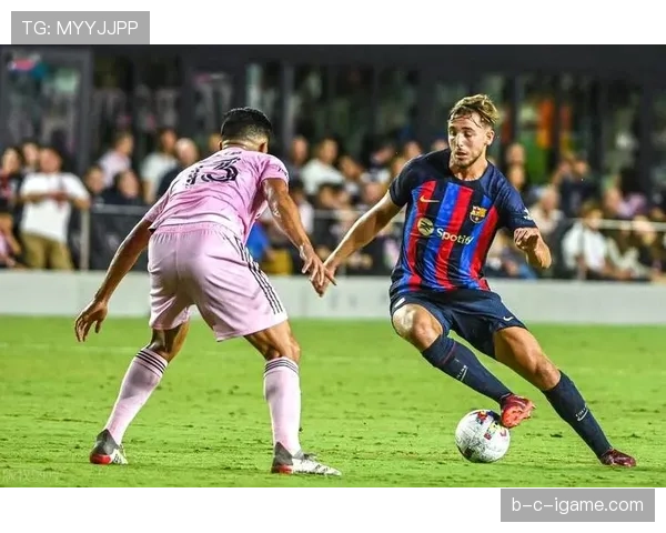 巴萨控球率占优却难控比赛，中场结构性漏洞逐步反映于成绩走势