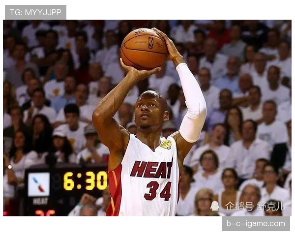 卢尔·邓高效投篮拉开空间，提升球队无球进攻威胁